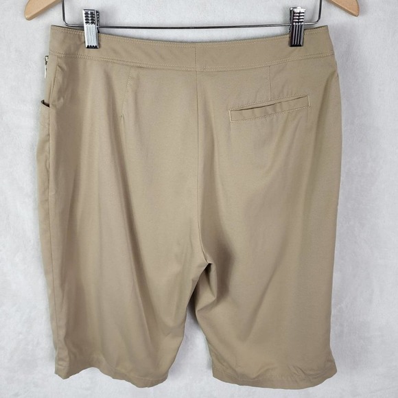 Tail Golf Bermuda Shorts Women 8 Tan Performance Stretch 3 Pocket w/ 2 Zip Tee - Picture 3 of 6